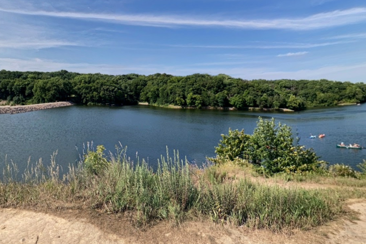 5th-grade teacher and student drown in Iowa lake while on field trip