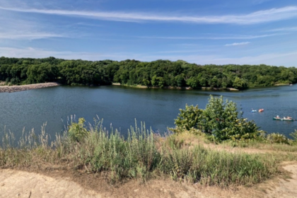 5th-grade teacher and student drown in Iowa lake while on field trip