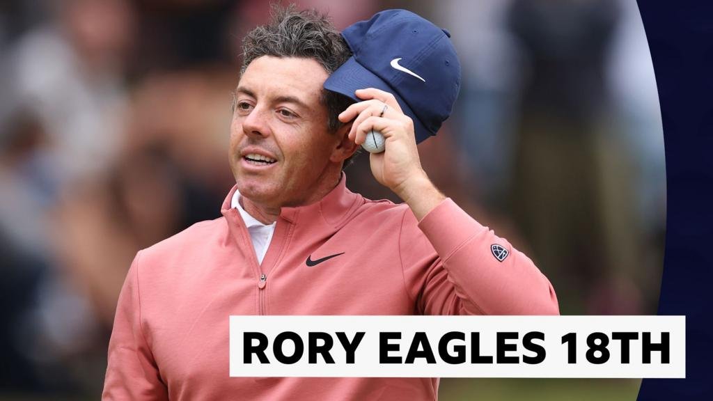 'Look at this!' - McIlroy in contention after eagle on 18th