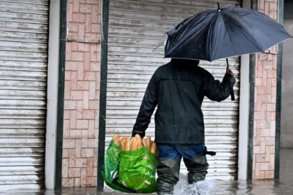 Tunisia floods disrupt capital as heavy rain traps motorists and residents