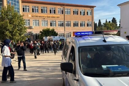 Gunman opens fire near high school in western Turkiye, wounding eight