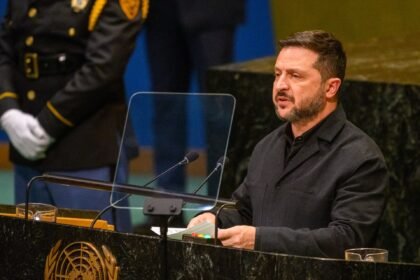 Zelenskyy says Ukraine sent two North Korean POWs to South Korea