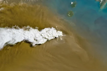 Anak Krakatau blasts ash nearly 10 miles high
