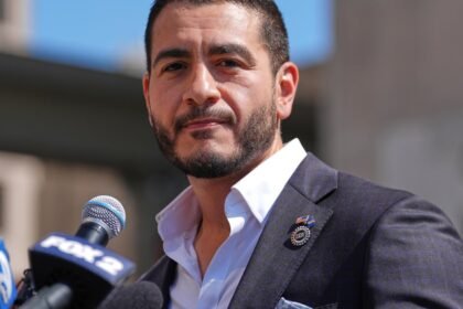 Democrat Abdul El-Sayed courts RFK Jr.'s MAHA voters with new health platform
