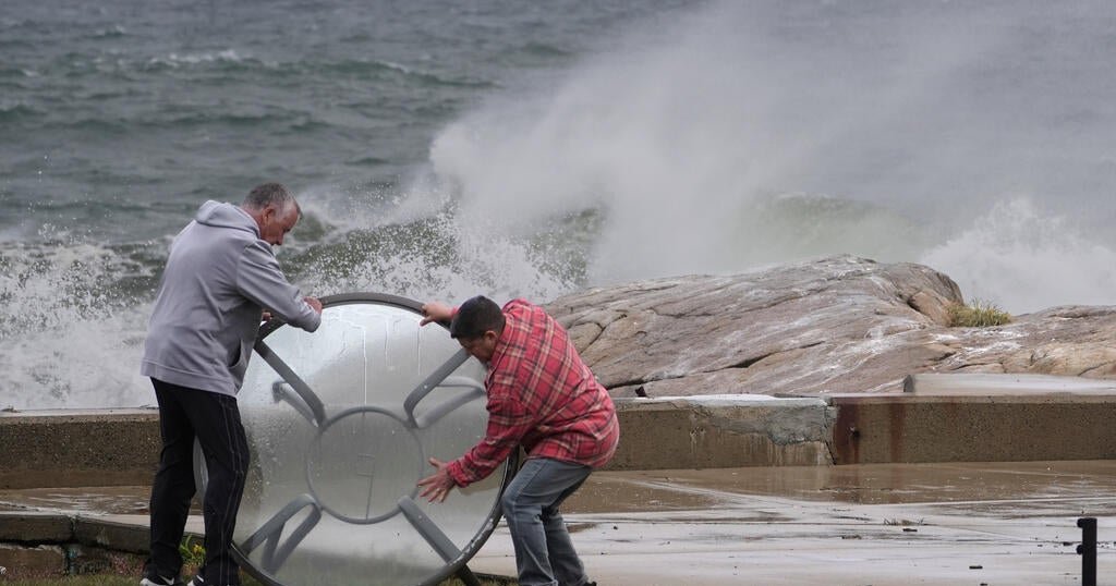 Nor'easter barrels down on East Coast, threatens millions with flooding, winds