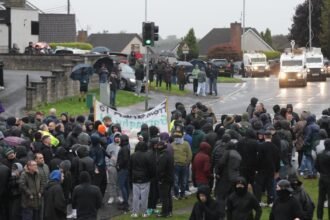 Northern Ireland march set for first time since Good Friday Agreement