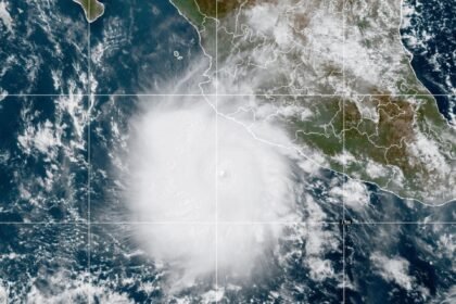 Hurricane Polo lashes Mexico as Nolo strengthens near Hawaii