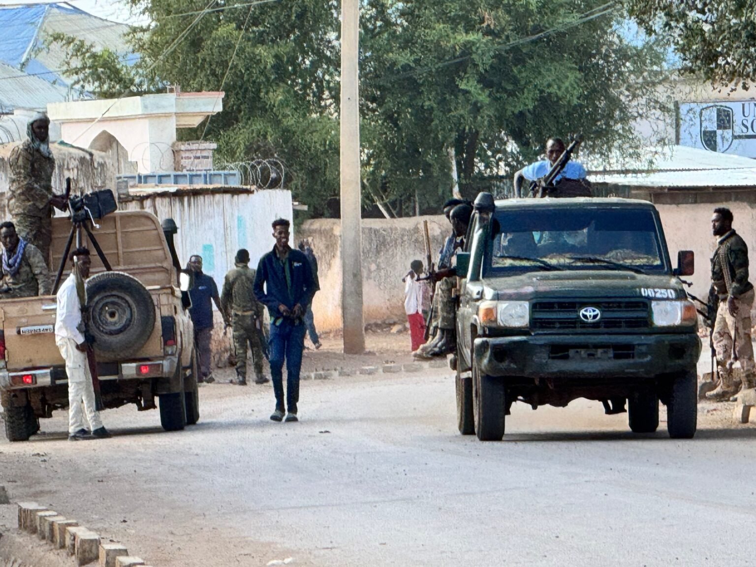Somali army clashes with local forces for control of Baidoa