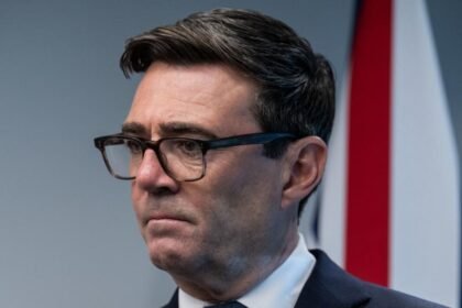 Andy Burnham urged to set dementia waiting-time target