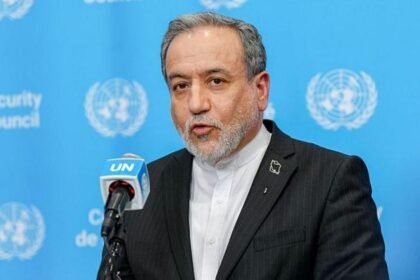 Iran offers US deal to reopen Strait of Hormuz in seven days