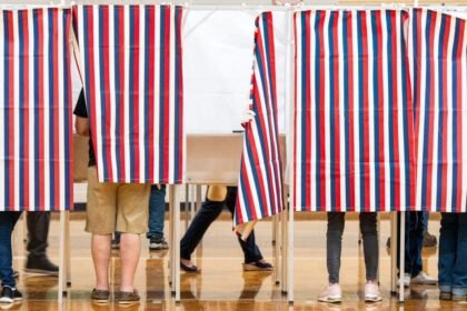 Democrats making gains in battleground Ohio, Marist poll shows