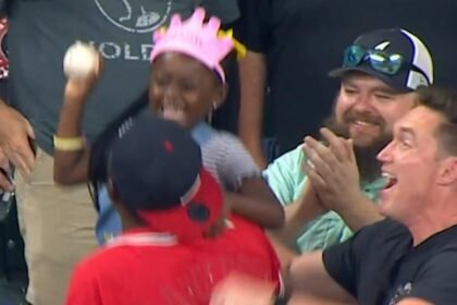 Girl celebrating 6th birthday catches Eugenio Suarez's 350th home run ball, throws it back