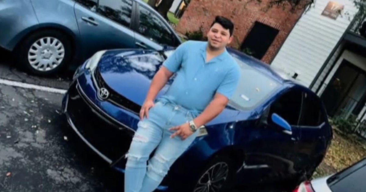 ICE agent shoots Venezuelan man in Texas