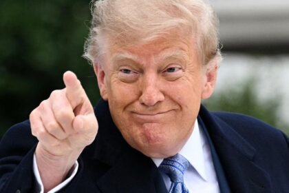 More Republican candidates break with Trump as midterms approach