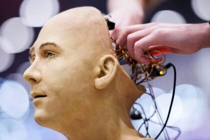 New poll shows Americans are worried about AI harm before midterms