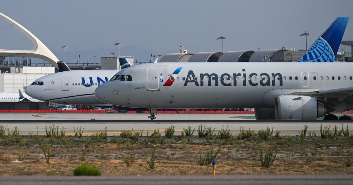 Thousands of flights canceled after FAA systems went down