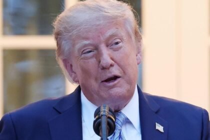 Trump faces pressure as midterms inch closer