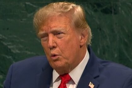 Trump says he faces a decision to make a deal with Iran or "annihilate the Islamic Republic"