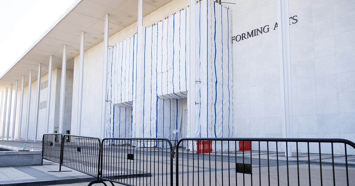 Trump again threatens Kennedy Center demolition