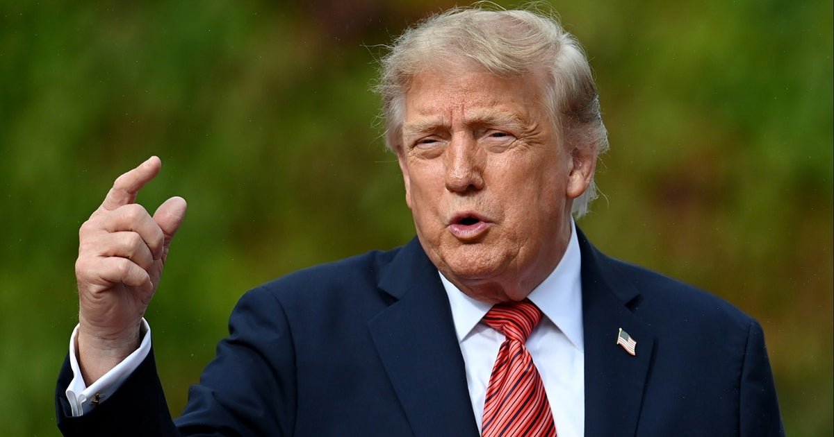 Trump to sign Russia sanctions bill today, source says