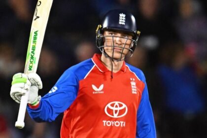 England crush Sri Lanka to seal T20 series win