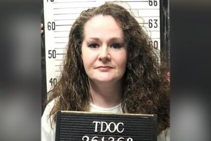 Execution of lone woman on Tennessee's death row paused by federal appeals court