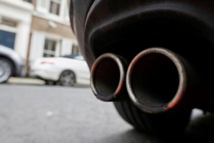 Leaving your engine running in Wales could cost you £150