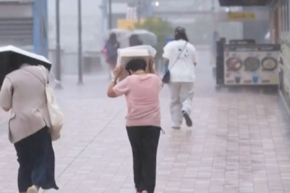 Typhoon Dujuan tracking close to Tokyo triggers rare evacuation alert