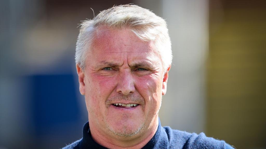 Clark resigns as Hartlepool boss in post-match interview