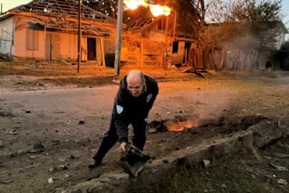 At least 16 people killed as Russia and Ukraine trade deadly air strikes