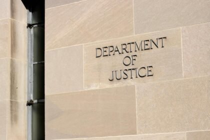 Another Trump loyalist helping lead probe into Trump investigations resigns
