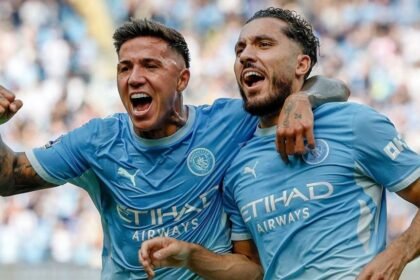 Perfect 24 hours for Maresca as Man City put pressure on Arsenal