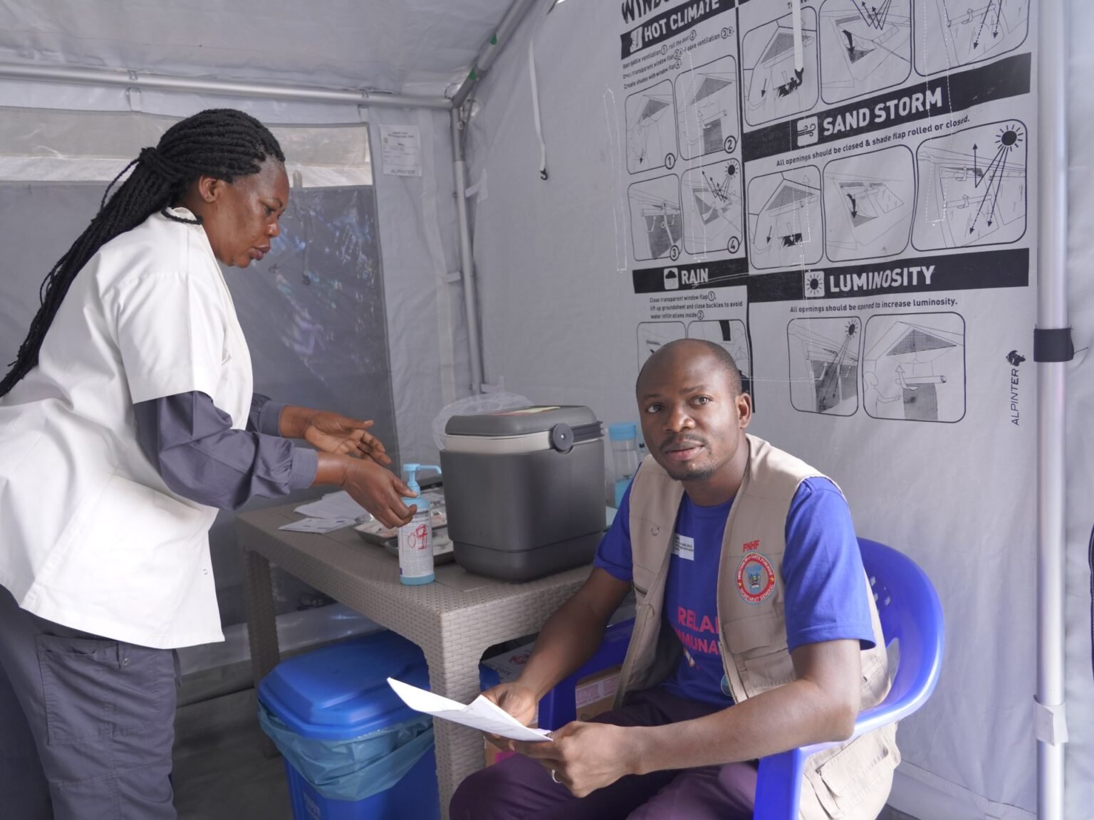 DR Congo rolls out Ebola vaccine for health workers as death toll rises