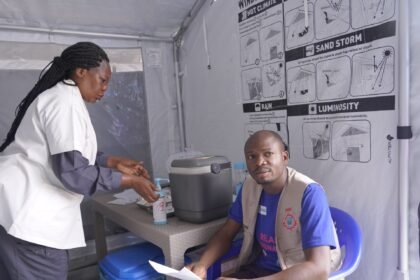 DR Congo rolls out Ebola vaccine for health workers as death toll rises