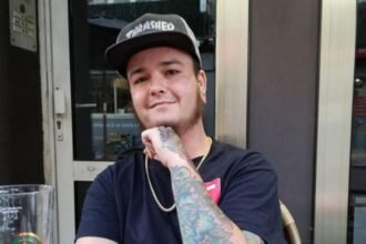 Family told to call locksmith over mental health fears
