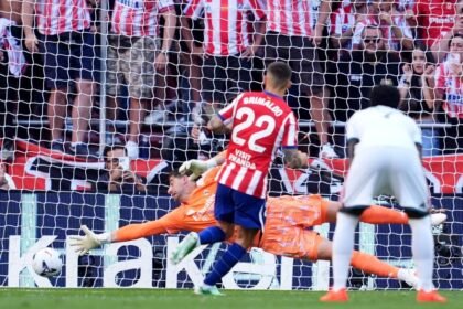 Atletico Madrid beat 10-man Real Madrid 2-1 in feisty La Liga derby