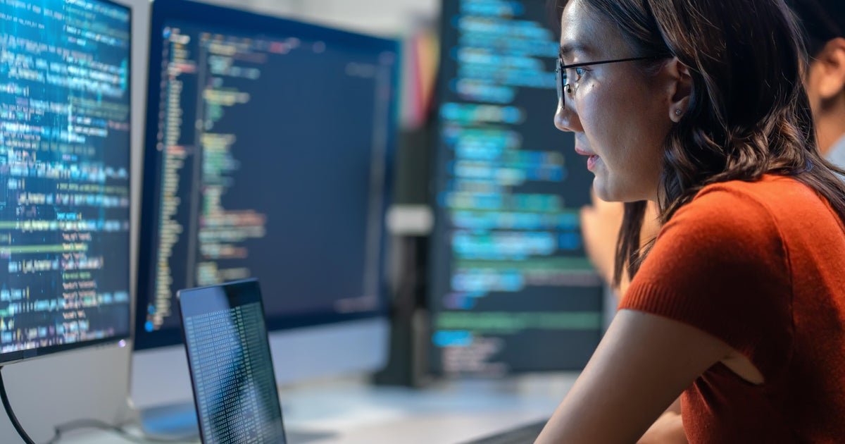 Could AI really take over the internet? Here's what experts say.