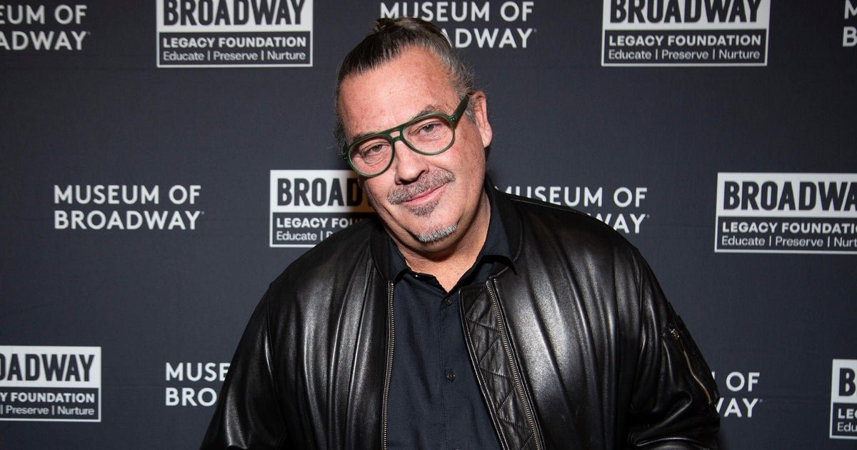 Singer-songwriter Duncan Sheik dies at 56
