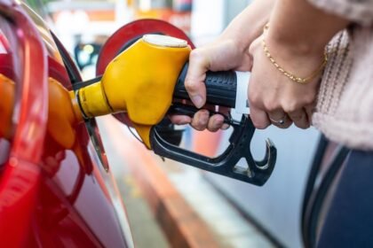 Trump administration rolls back Biden-era fuel economy standards