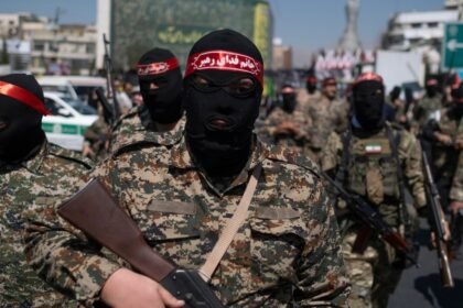 Iran warns new U.S. assault would see it expand "geography of the war"
