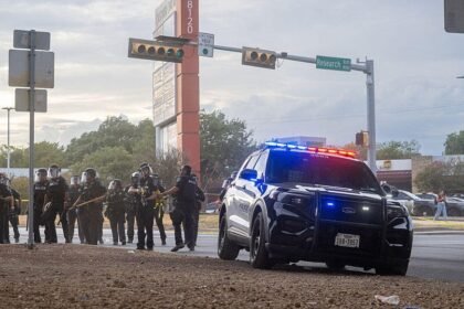 ICE officer who shot Venezuelan man wasn't wearing body camera, sources say