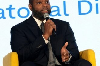Florida gov. candidate Byron Donalds responds after Trump mentions disappear from site