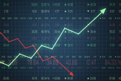 Google Desktop CTR Fell In Q2 While Mobile Rose, Data Shows via @sejournal, @MattGSouthern
