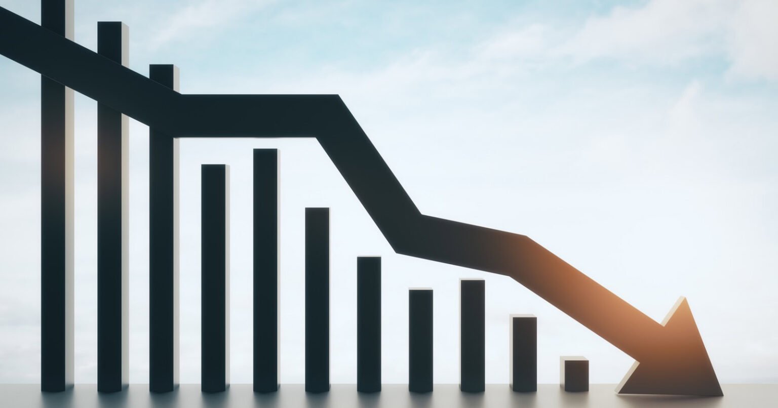 Google Search Decline Steepened To 40% YoY For Publishers via @sejournal, @MattGSouthern