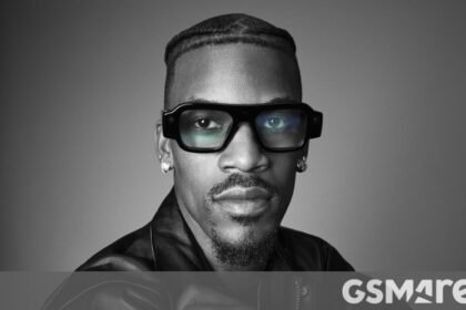Snap's Specs AR glasses are now on pre-order, Verizon is offering data plans for them