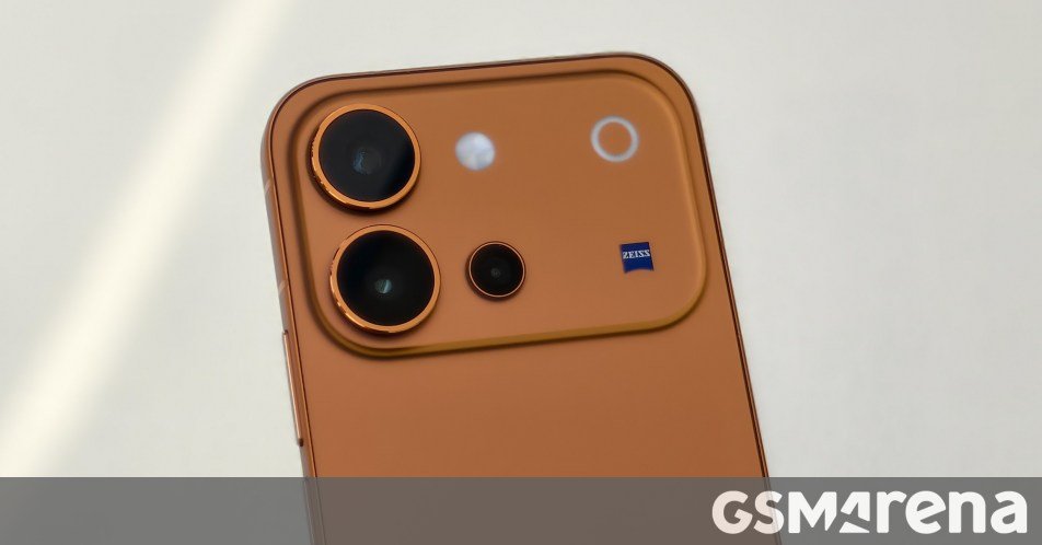 vivo V80 hands-on and camera samples from Bangkok, Thailand