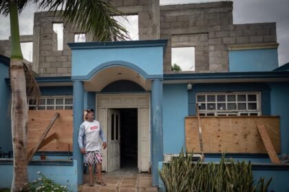 Hurricane Polo makes Baja landfall, headed for a 2nd in Mexico