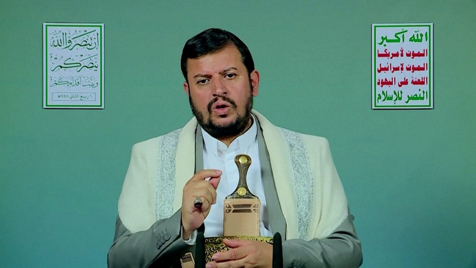 Houthi leader denies targeting Mecca, vows to protect holy city