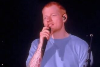 Ed Sheeran opens solo concert with comments about Gaza