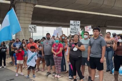 Protests in Texas after ICE agent shoots Venezuelan man